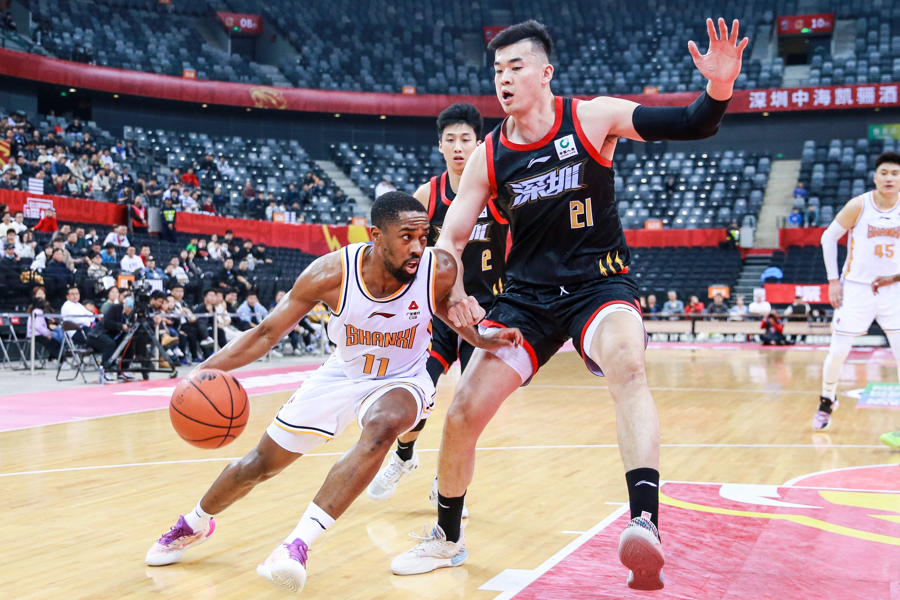 张陈治锋的 张陈治锋的