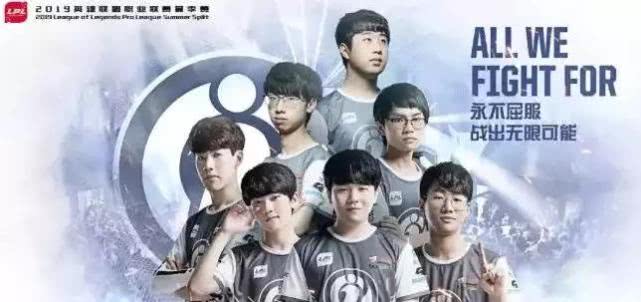 靠快速反击 靠快速反击