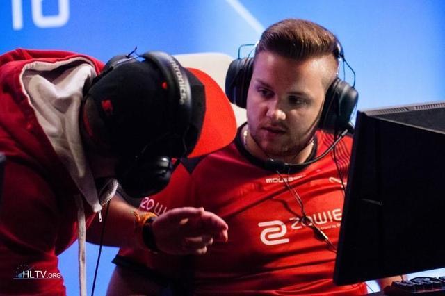 自然融入叙 自然融入叙